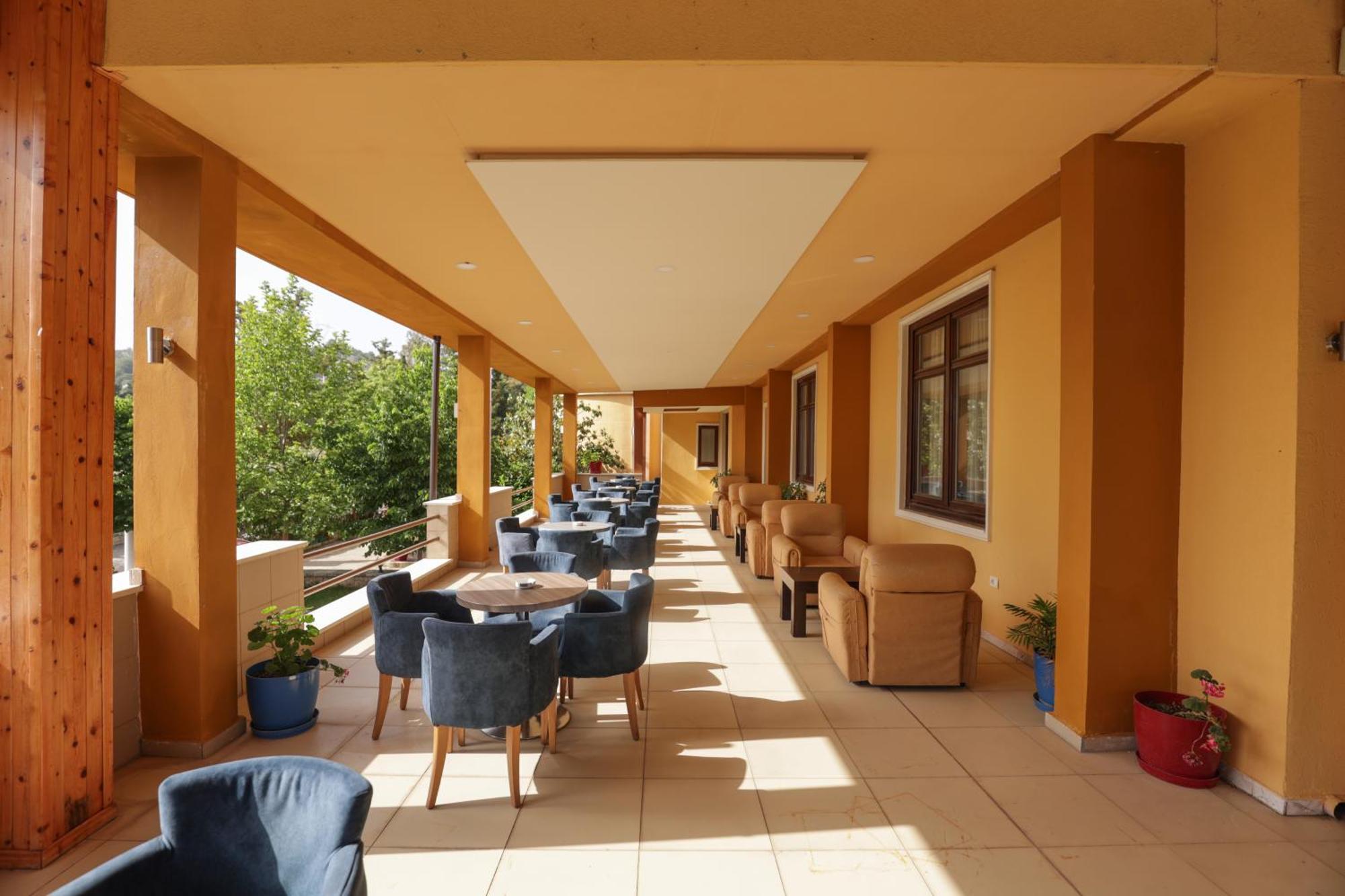 Mema Resort Mirash Kültér fotó